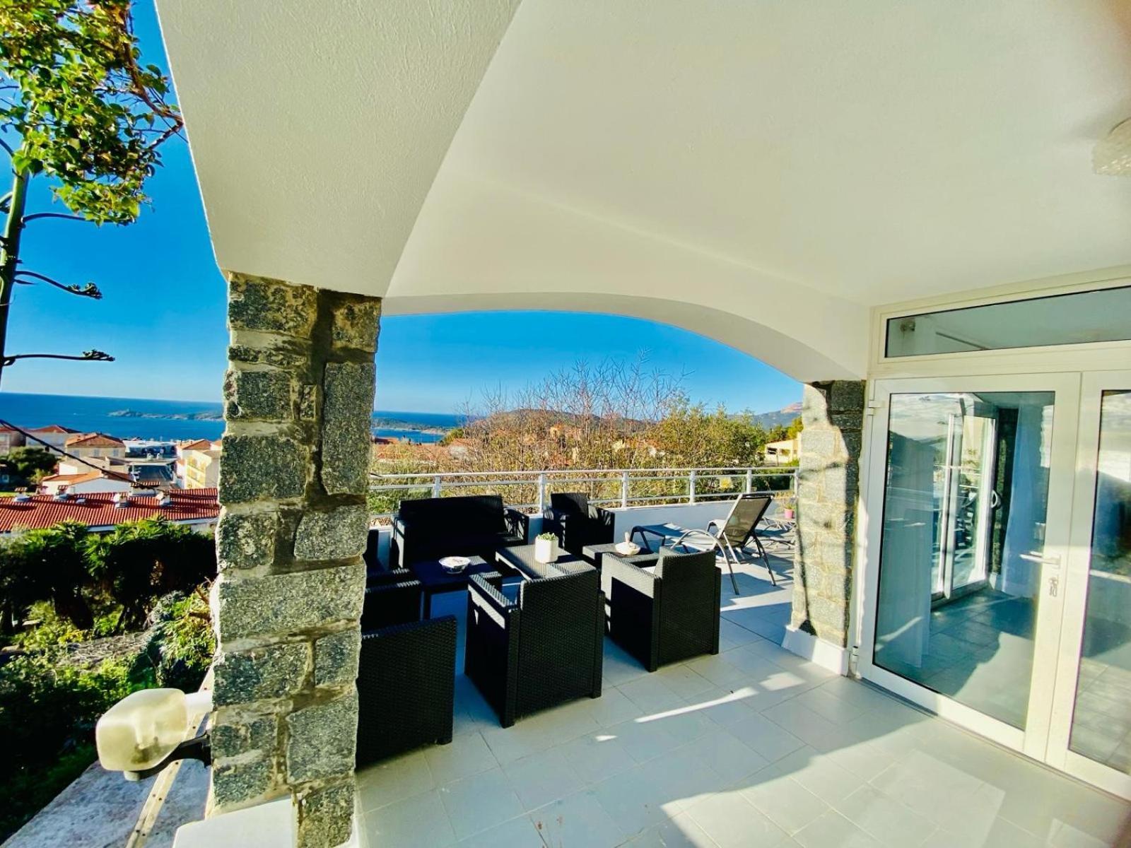 Villa Montalbo Vue Mer De 2 A 10 Personnes Cargèse Extérieur photo
